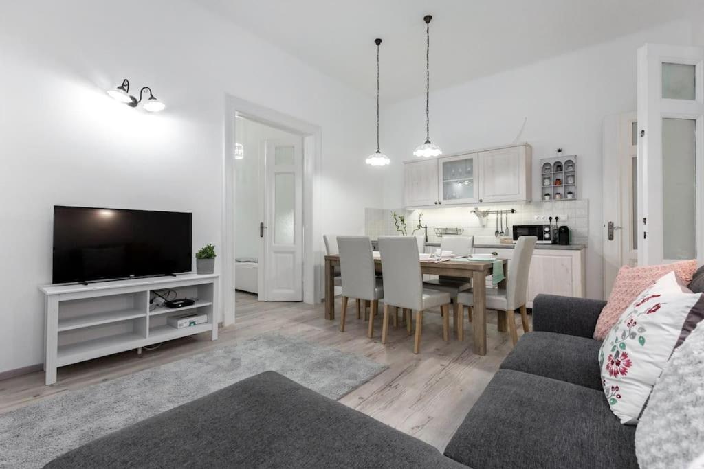 Perfect Day 3 -3 Bedr, 2 Bathrooms Budapest Exterior foto